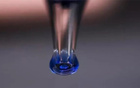 一条手胶扛完整个林丹杯：不起泡、不发滑、薄而不震